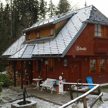Apartament Lovely In *